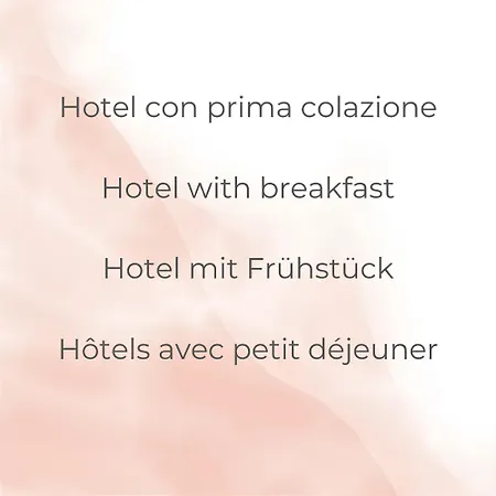 La Corte Rosada Otel 3*