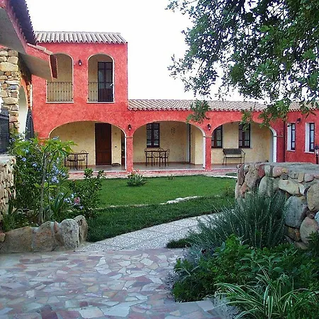 La Corte Rosada מלון 3*