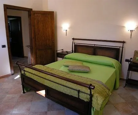 Otel La Corte Rosada 3*