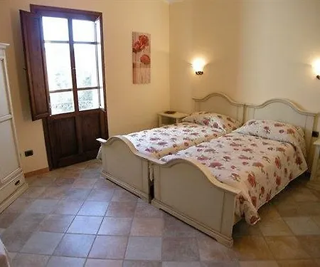 מלון La Corte Rosada