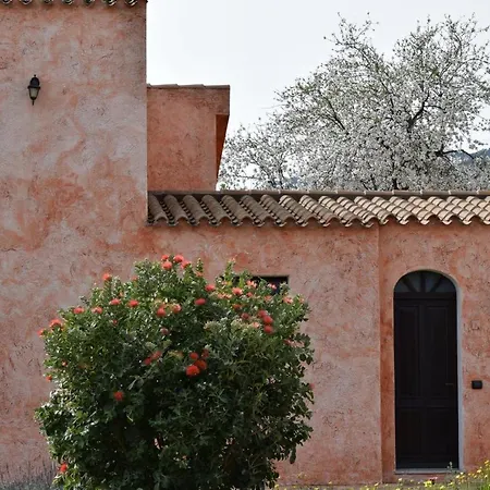 La Corte Rosada Otel