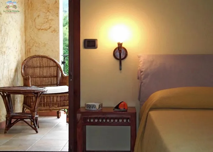 Hotel La Corte Rosada 3*