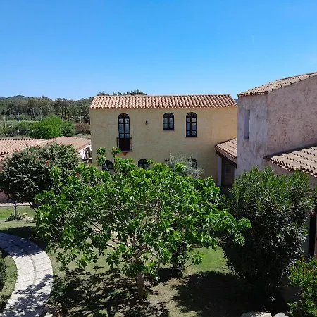 La Corte Rosada Villasimius