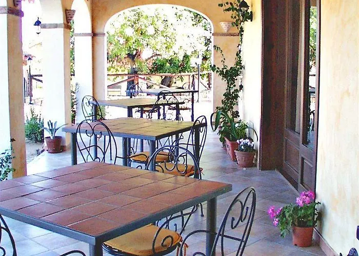 La Corte Rosada Villasimius