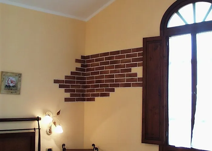 Hotel La Corte Rosada 3*